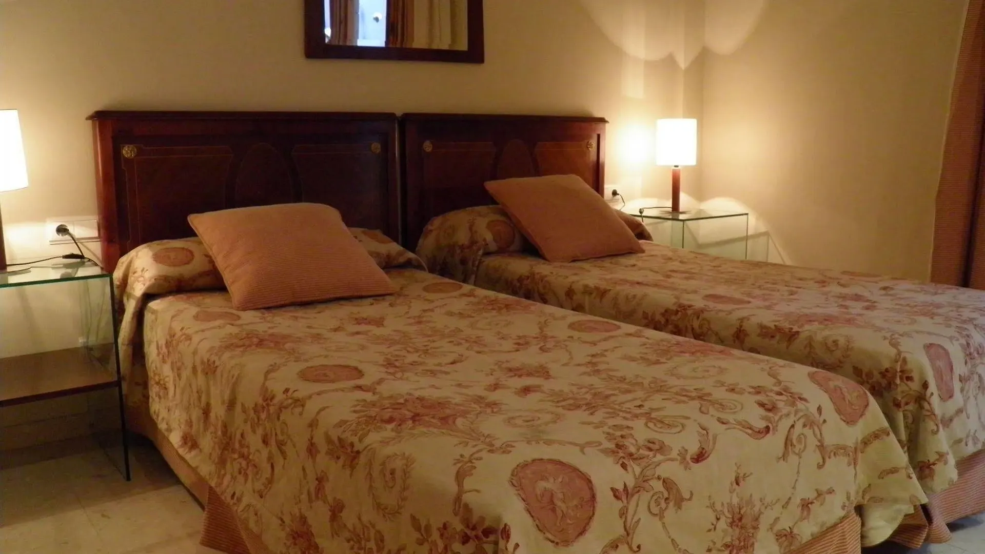 Apartamento Apartaments St. Jordi Comtal Barcelona